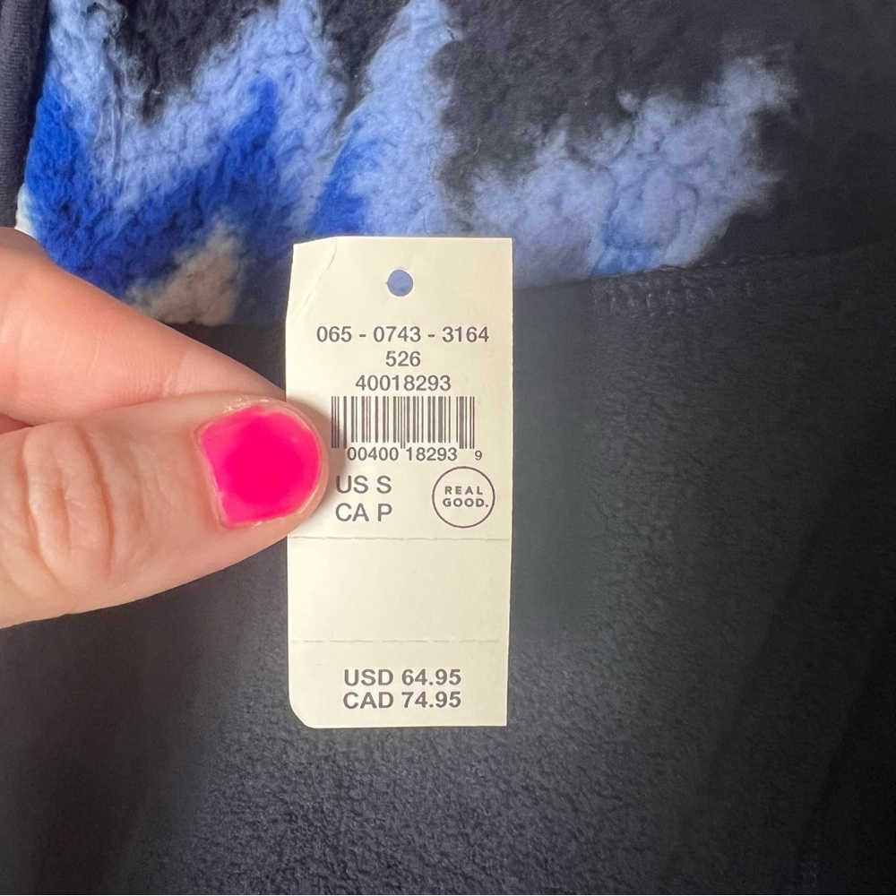 Aerie Sweatshirt Women’s Small Hometown Holiday Chevron Fleece Zip Pullover NWT - Picture 8 of 8